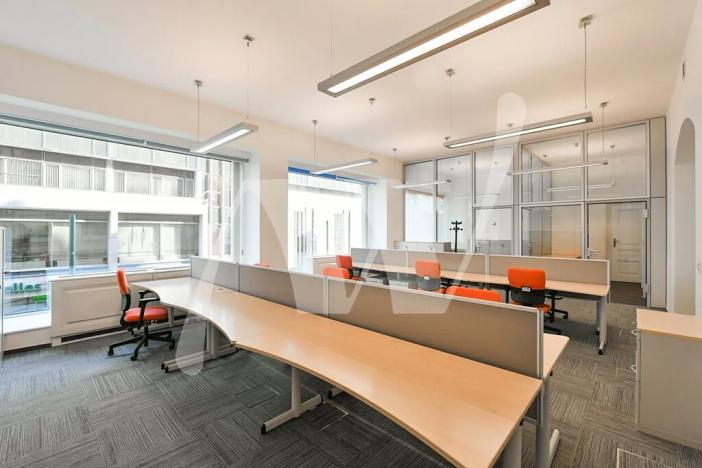 Pronájem kanceláře, Praha - Nové Město, Václavské náměstí, 195 m2