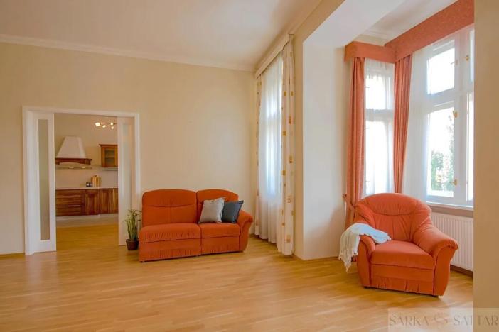 Prodej bytu 3+1, Praha - Nové Město, Masarykovo nábřeží, 130 m2