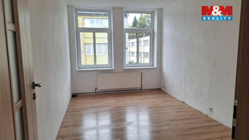 Pronájem bytu 4+1, Nový Bor, Sklářská, 100 m2