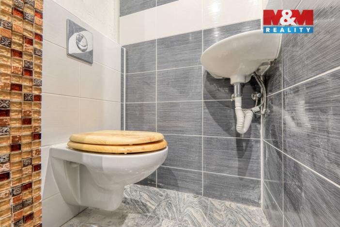 Prodej bytu 1+kk, Aš, Karlova, 21 m2