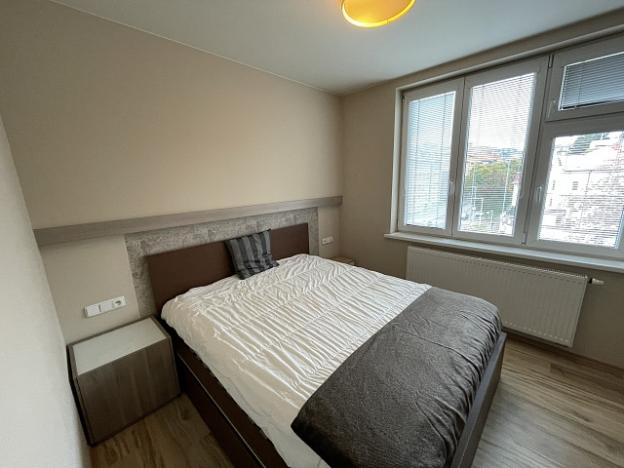 Pronájem bytu 2+kk, Praha - Podolí, Levá, 42 m2