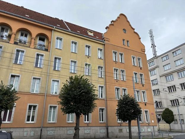 Prodej bytu 3+kk, Plzeň, Lobezská, 61 m2