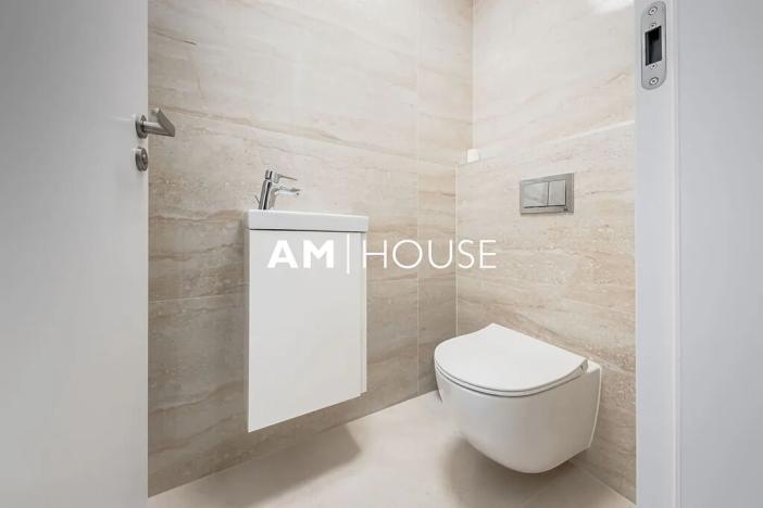 Pronájem bytu 3+kk, Praha - Karlín, Pernerova, 90 m2