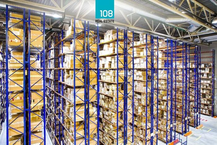 Prodej skladu, Hradec Králové, 10200 m2