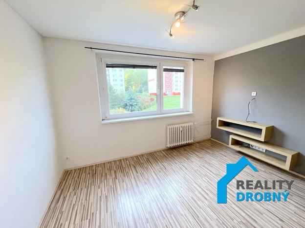 Pronájem bytu 2+kk, Teplice, Javorová, 43 m2