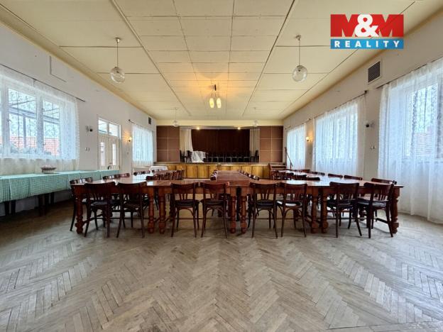 Prodej restaurace, Ivančice - Budkovice, 380 m2