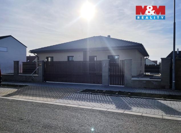 Prodej rodinného domu, Mnichovo Hradiště - Hněvousice, Podolská, 108 m2