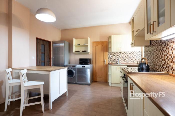 Prodej rodinného domu, Kladno - Kročehlavy, Unhošťská, 229 m2