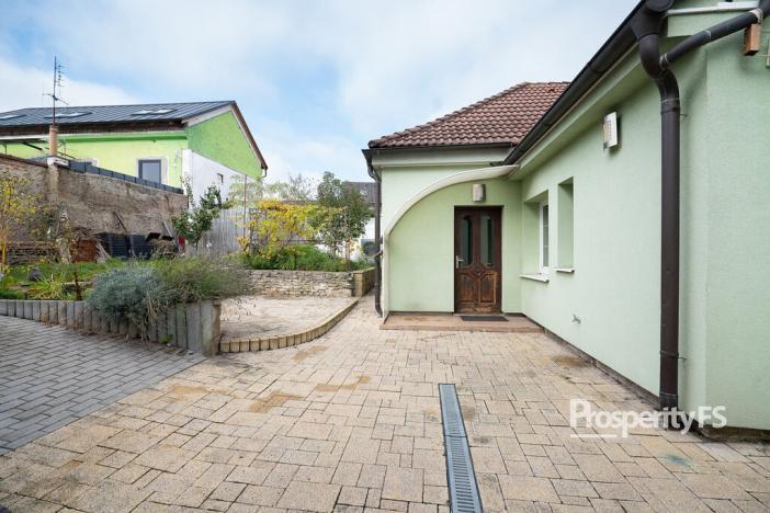 Prodej rodinného domu, Kladno - Kročehlavy, Unhošťská, 229 m2