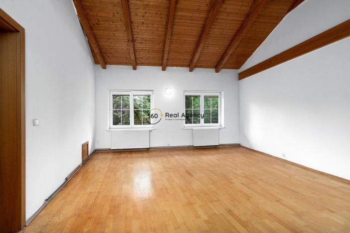 Prodej rodinného domu, Přezletice, U Bažantnice, 486 m2