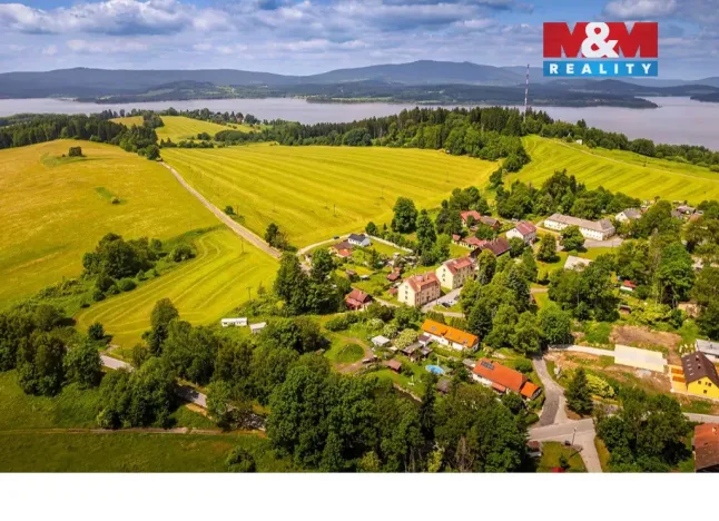 Prodej bytu 3+1, Černá v Pošumaví - Bližná, 88 m2