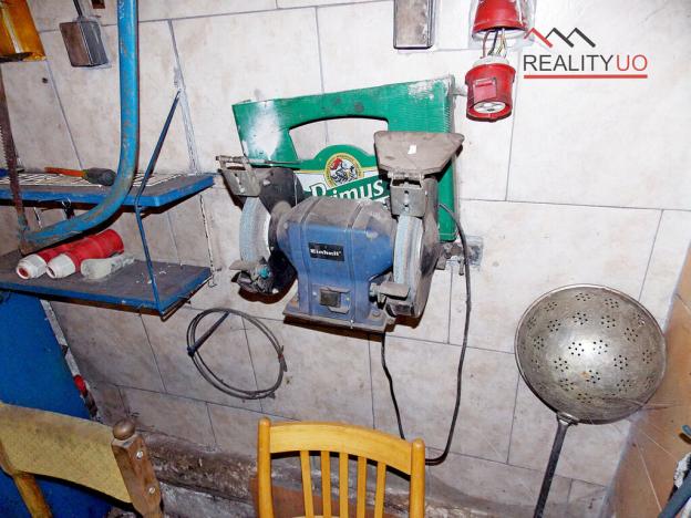 Prodej rodinného domu, Ostrov, 190 m2