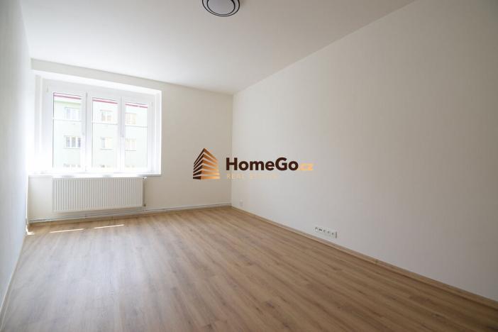Pronájem bytu 1+kk, Praha - Nusle, Žateckých, 31 m2