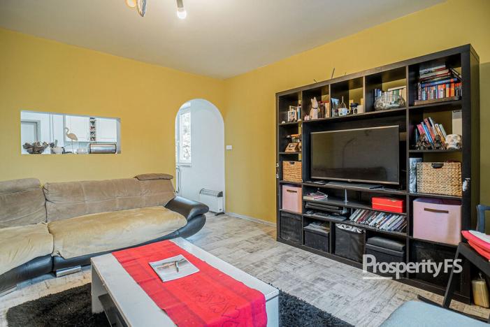 Prodej rodinného domu, Hrádek, 200 m2