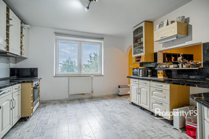 Prodej rodinného domu, Hrádek, 200 m2