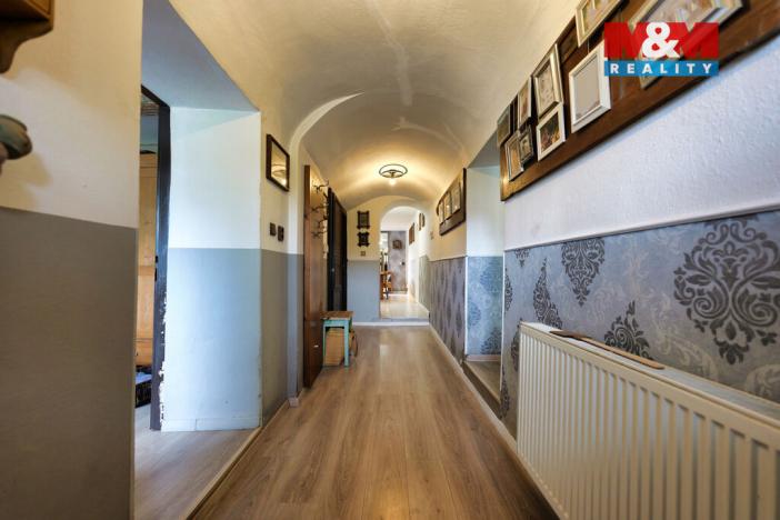 Prodej rodinného domu, Bouzov - Obectov, 200 m2