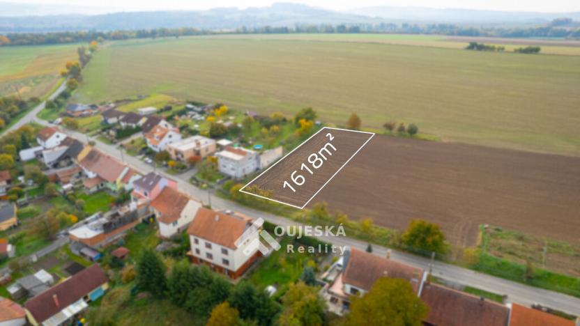 Prodej pozemku, Voděrady, 1618 m2