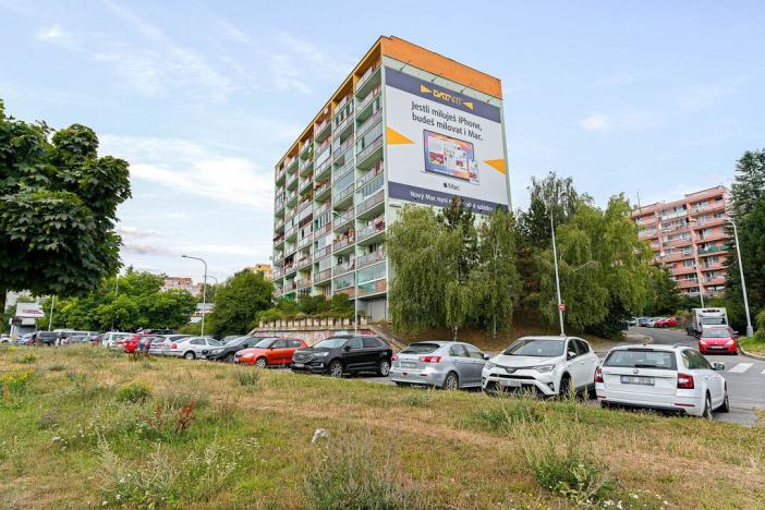 Prodej bytu 3+1, Praha - Řepy, Nevanova, 70 m2