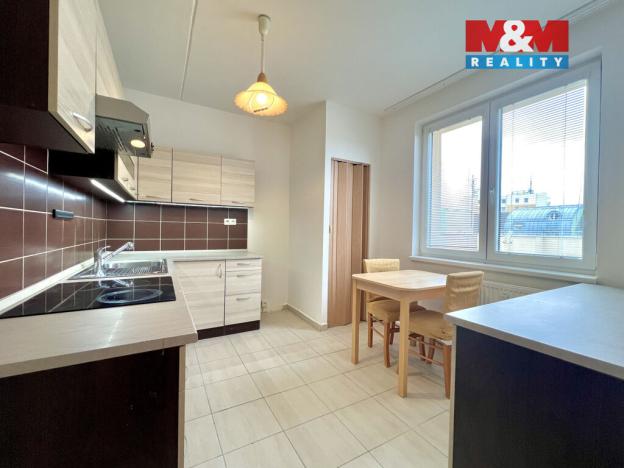 Pronájem bytu 3+1, Jindřichův Hradec - Jindřichův Hradec V, Kosmonautů, 76 m2