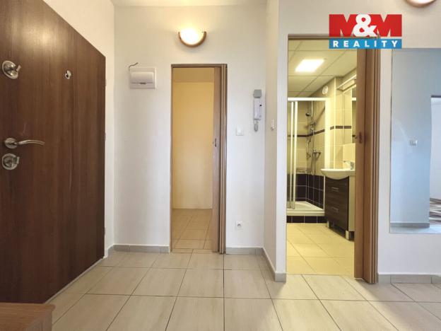 Pronájem bytu 3+1, Jindřichův Hradec - Jindřichův Hradec V, Kosmonautů, 76 m2