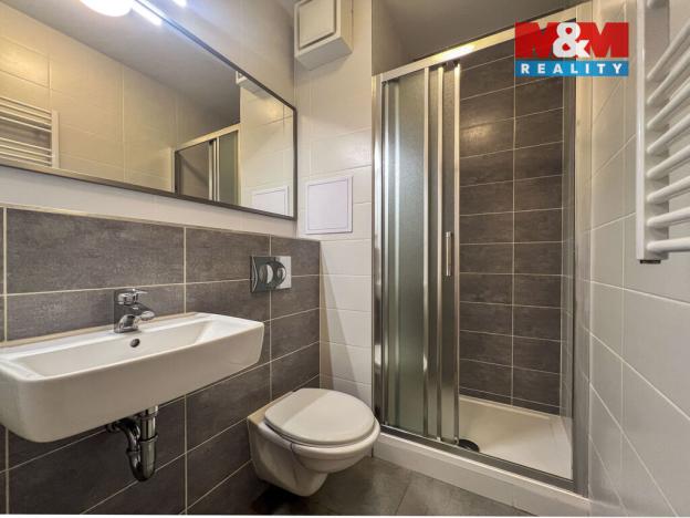 Pronájem bytu 2+kk, Praha - Hlubočepy, Geologická, 34 m2