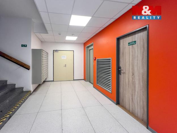 Pronájem bytu 2+kk, Praha - Hlubočepy, Geologická, 34 m2