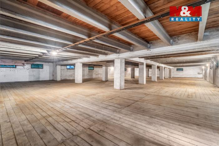 Prodej zemědělského objektu, Křešice - Sedlec, 2000 m2