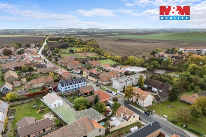 Prodej rodinného domu, Černuc, 87 m2