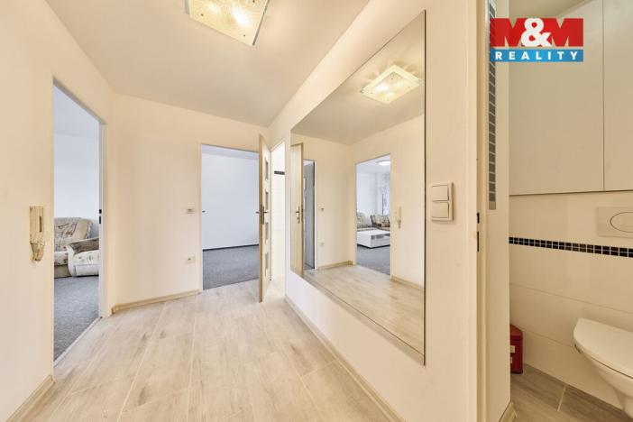 Prodej bytu 3+kk, Broumov - Olivětín, Dukelská, 60 m2