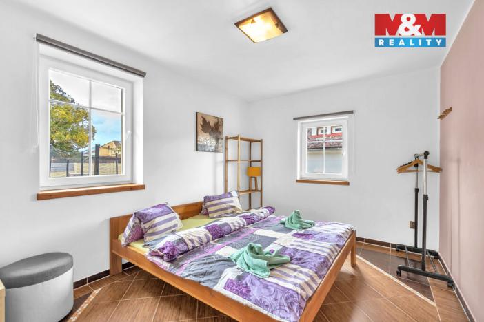 Prodej ubytování, Žacléř, Sadová, 151 m2