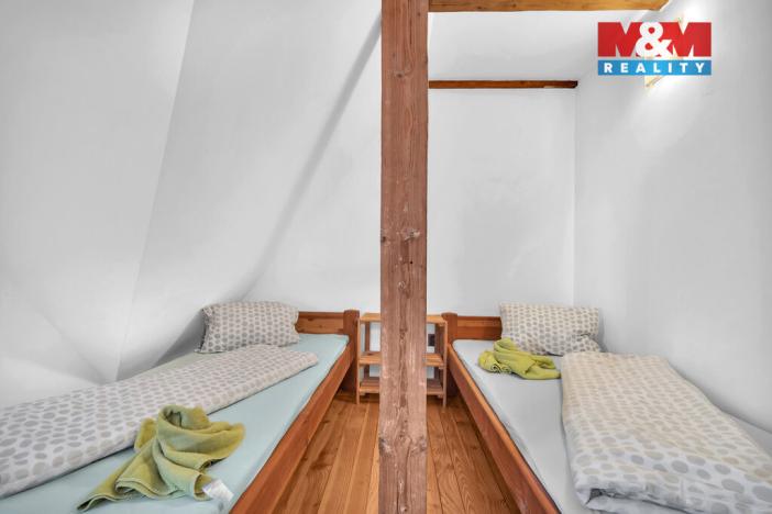 Prodej ubytování, Žacléř, Sadová, 151 m2