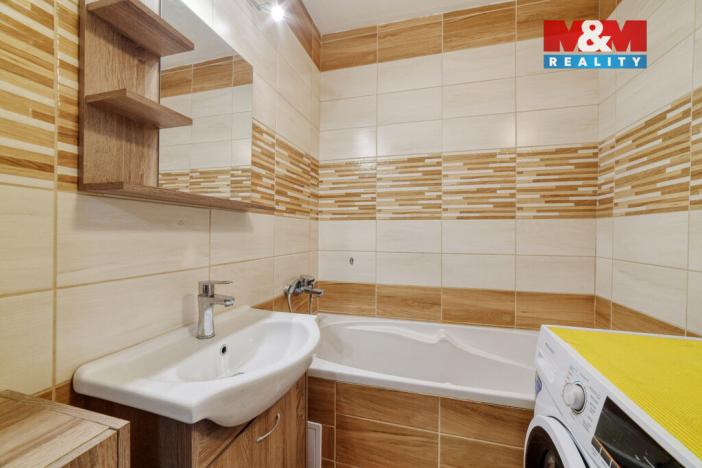 Prodej bytu 3+1, Bor, Nádražní, 67 m2