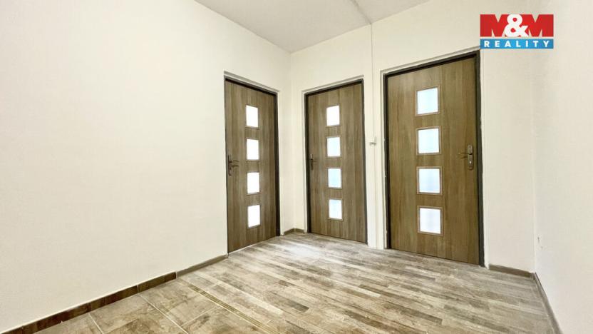 Pronájem bytu 3+1, Radvanice, 78 m2