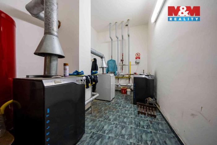 Prodej výrobních prostor, Zaječí, Hlavní, 650 m2