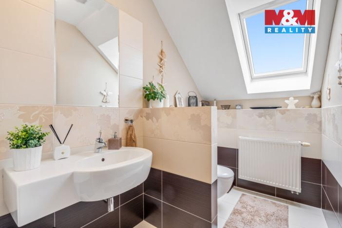 Prodej rodinného domu, Chuderov, 252 m2