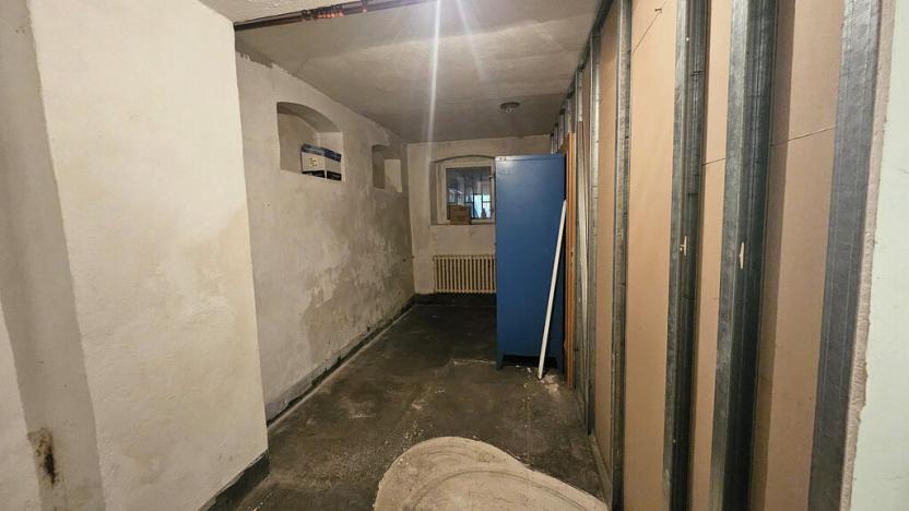 Pronájem obchodního prostoru, Nové Město pod Smrkem, Mírové náměstí, 150 m2
