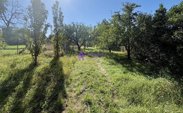 Pronájem zahrady, Olomouc - Droždín, Akátová, 1528 m2