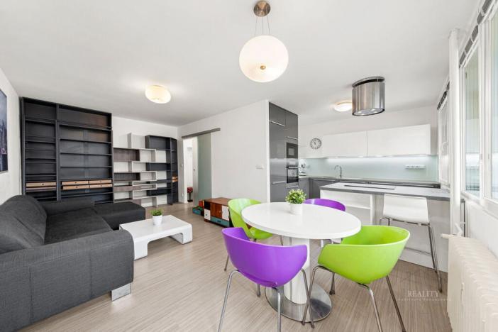 Prodej bytu 3+kk, Praha - Žižkov, U kněžské louky, 67 m2