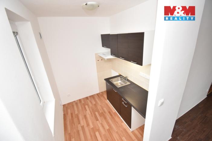 Pronájem bytu 1+kk, Dlouhoňovice, Nádražní, 30 m2