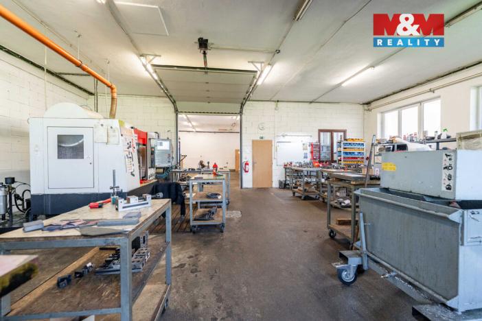 Pronájem výrobních prostor, Měřín, 454 m2