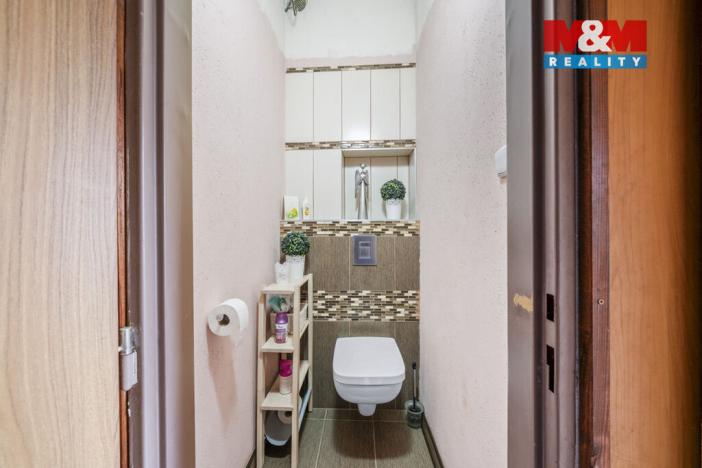 Prodej rodinného domu, Červený Kostelec, Jiráskova, 327 m2