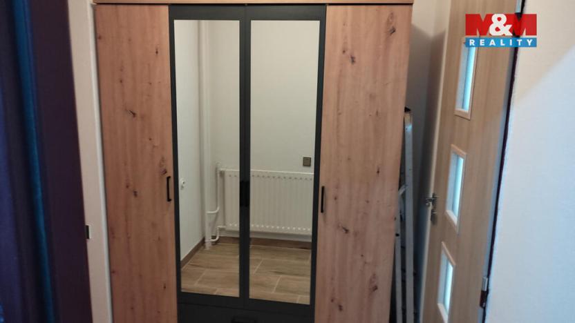 Pronájem bytu 1+1, Hradec Králové - Třebeš, Křivá, 45 m2