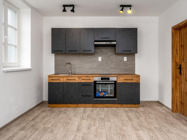 Prodej rodinného domu, Rožmitál pod Třemšínem, Čelakovské-Rajské, 200 m2