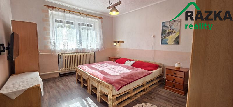 Prodej rodinného domu, Tisová, 280 m2