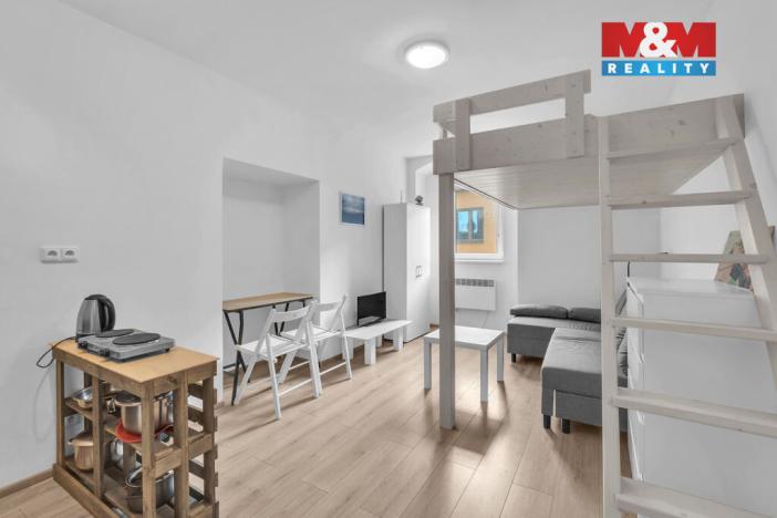 Prodej bytu 1+kk, Miletín, Komenského, 33 m2