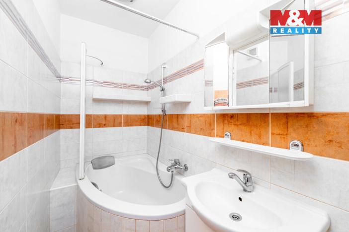 Prodej bytu 3+1, Žďár nad Sázavou - Žďár nad Sázavou 6, Haškova, 75 m2