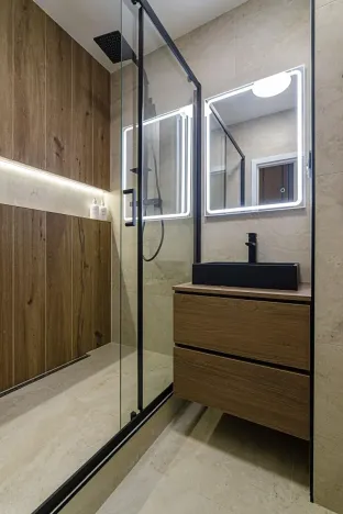 Prodej bytu 2+1, Ostrava, Vietnamská, 53 m2