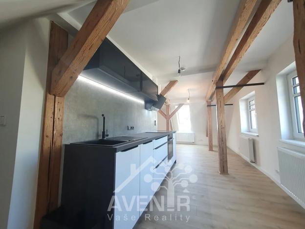 Prodej bytu 1+kk, Jablonec nad Nisou, Anenské náměstí, 59 m2