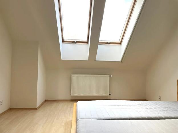 Prodej bytu 4+kk, Jesenice, Hrnčířská, 100 m2