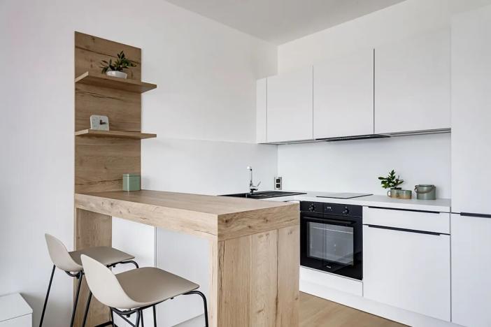 Pronájem bytu 1+kk, Praha - Vysočany, Hindlova, 30 m2